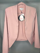 Load image into Gallery Viewer, Pink Blazer
